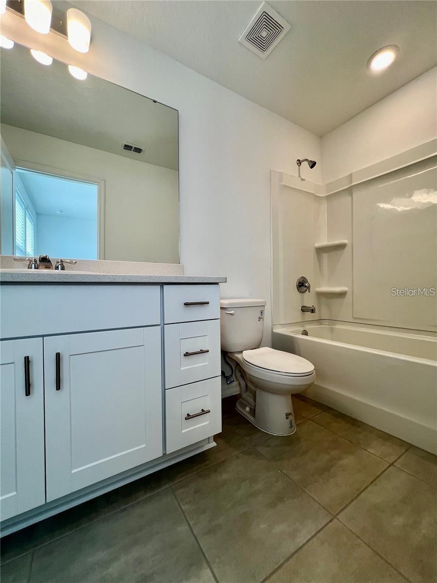 WESTVIEW - Residential Lease