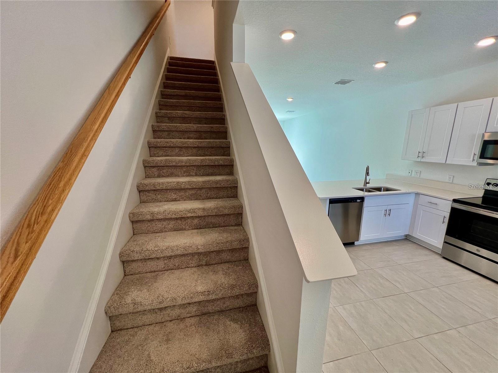 WESTVIEW - Residential Lease