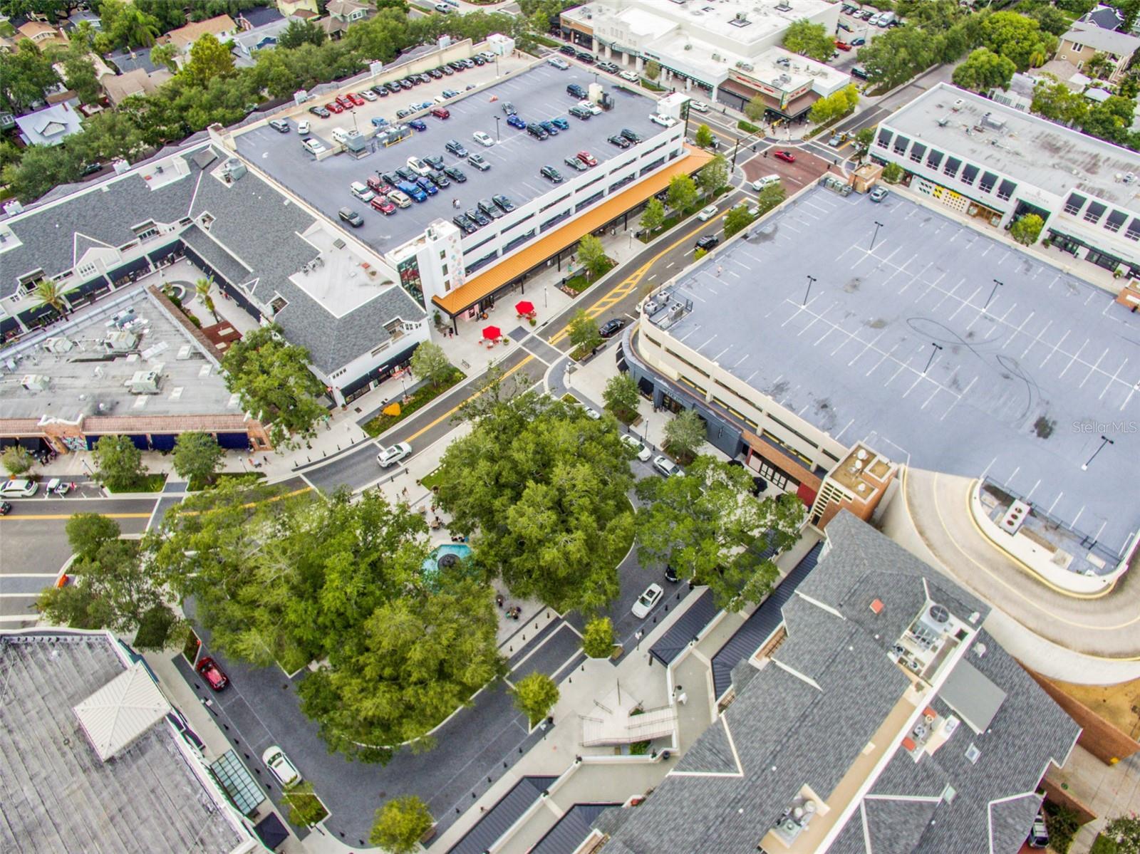 HYDE PARK HOUSE CONDOMINIUM - Residential