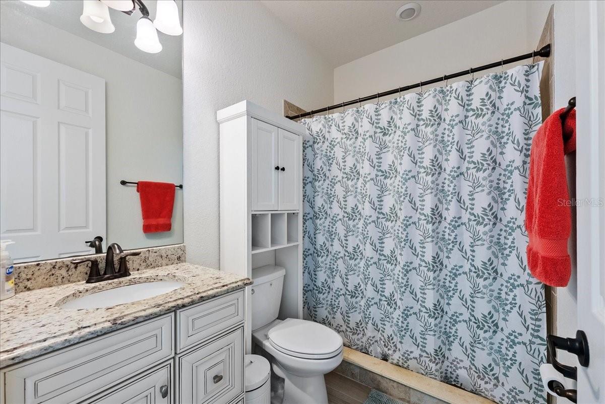 LAKEWOOD NATIONAL - Residential Lease