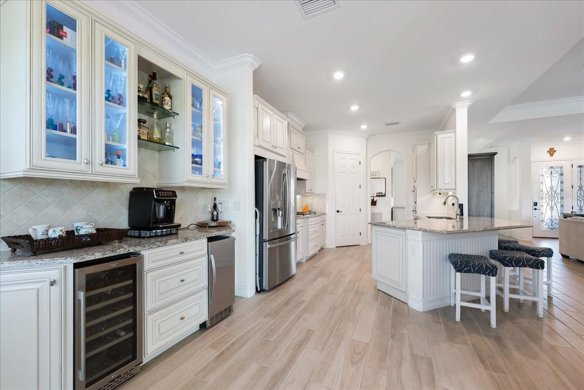 LAKEWOOD NATIONAL - Residential Lease