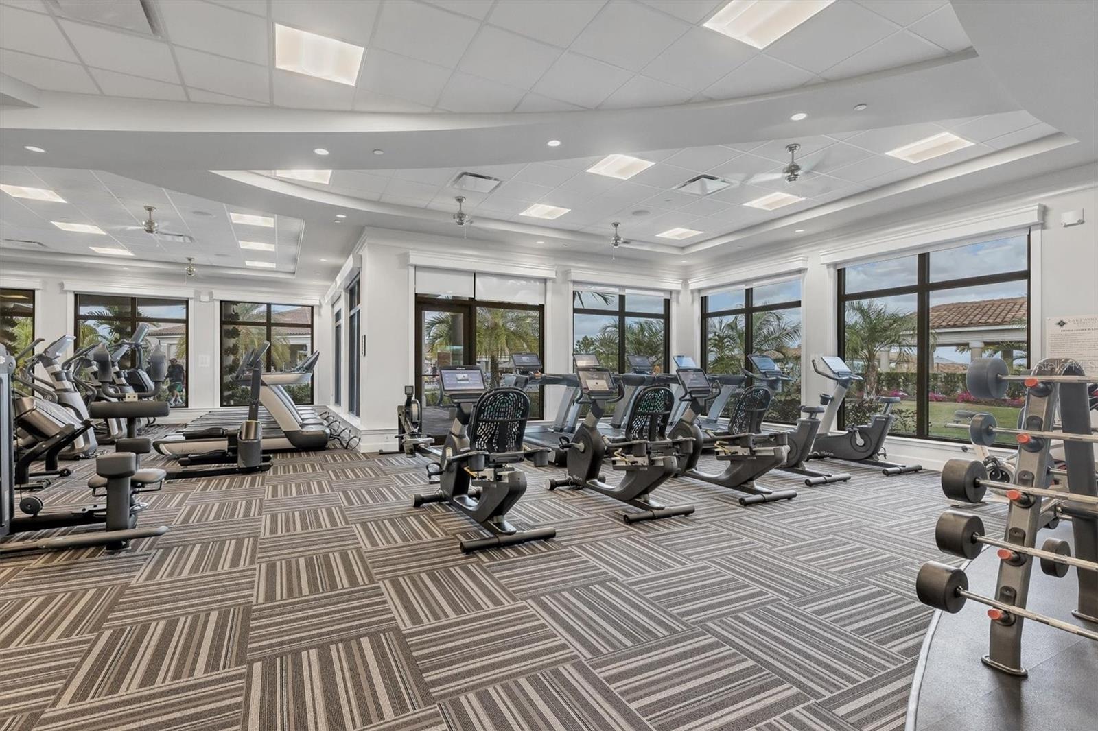 LAKEWOOD NATIONAL - Residential Lease
