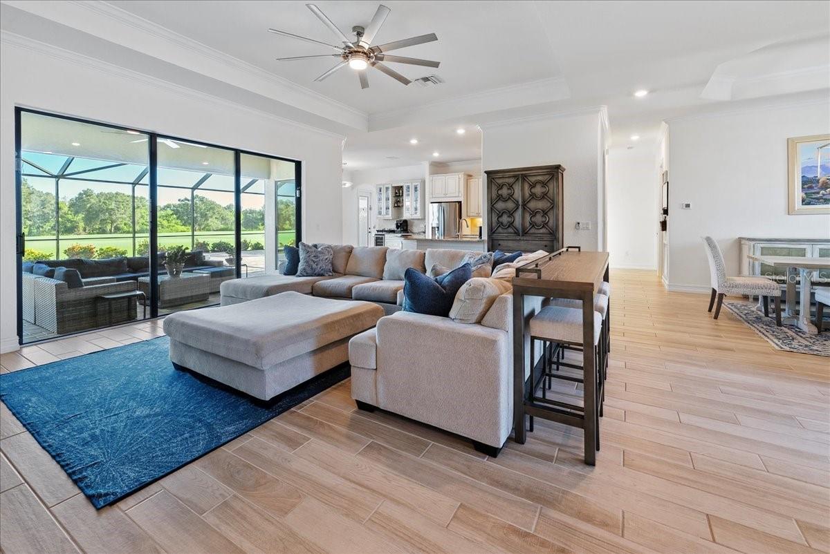 LAKEWOOD NATIONAL - Residential Lease