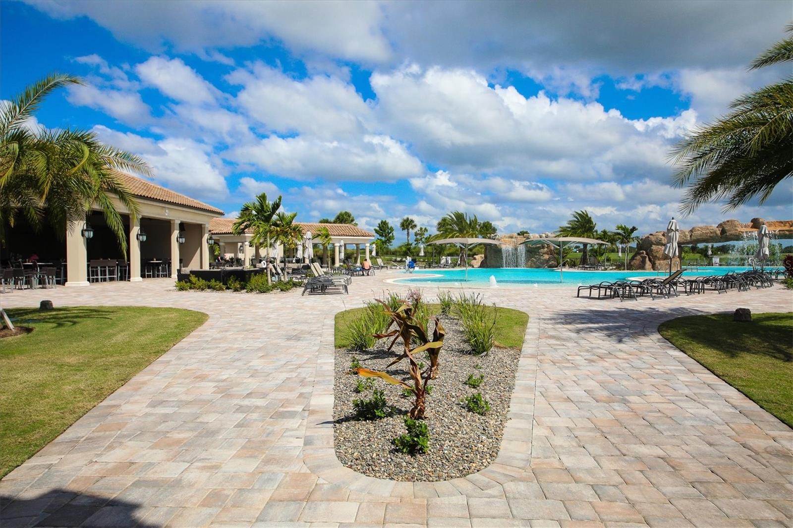 LAKEWOOD NATIONAL - Residential Lease