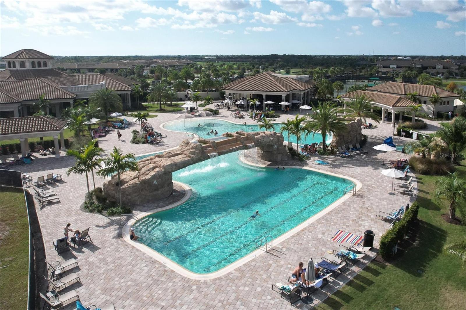 LAKEWOOD NATIONAL - Residential Lease