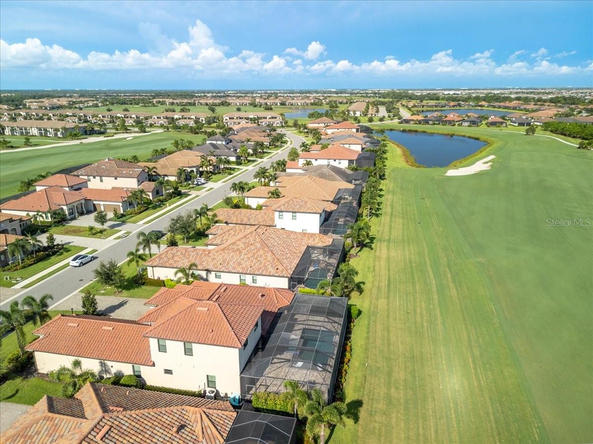 LAKEWOOD NATIONAL - Residential Lease
