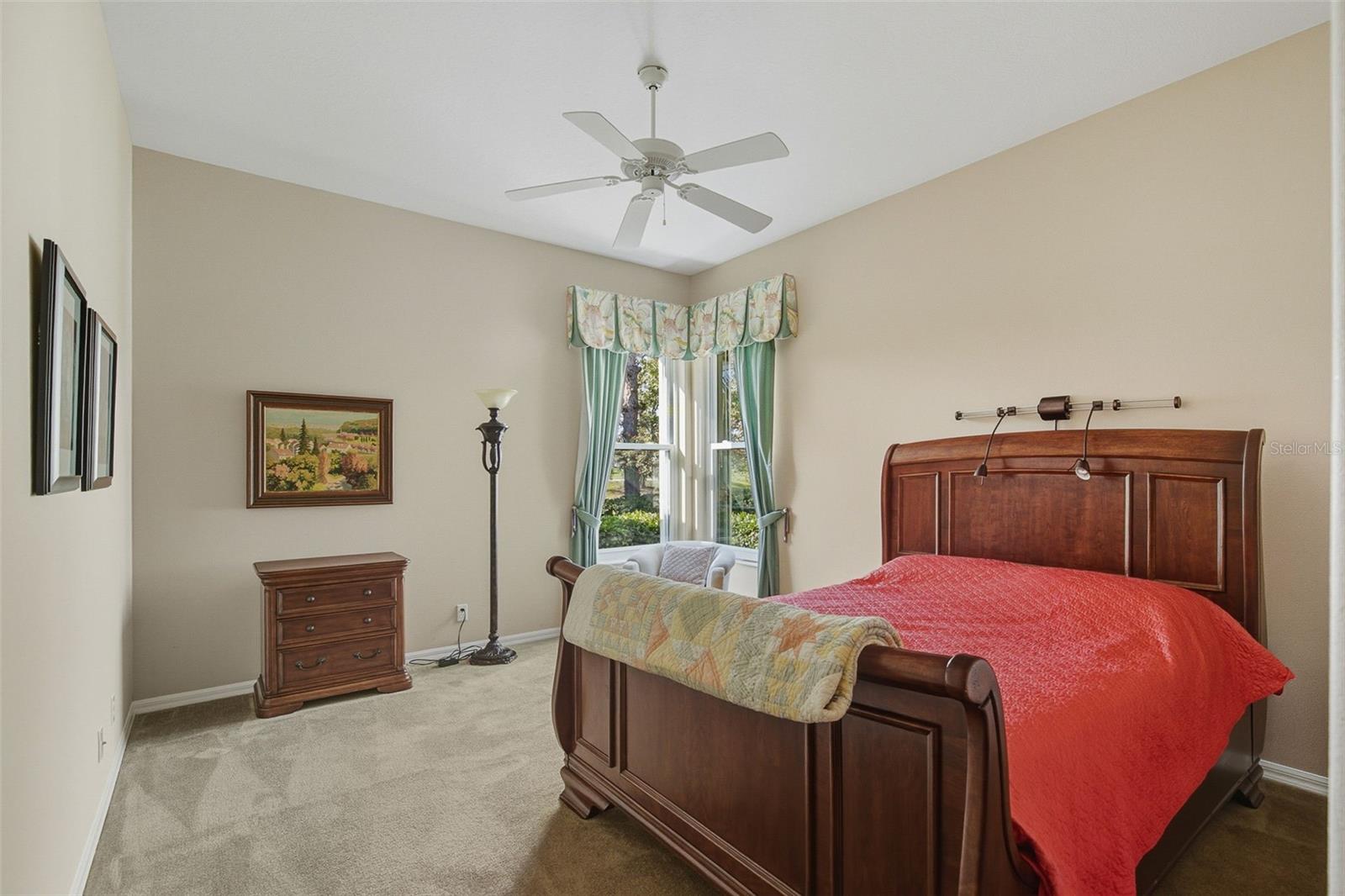 CALUSA LAKES - Residential