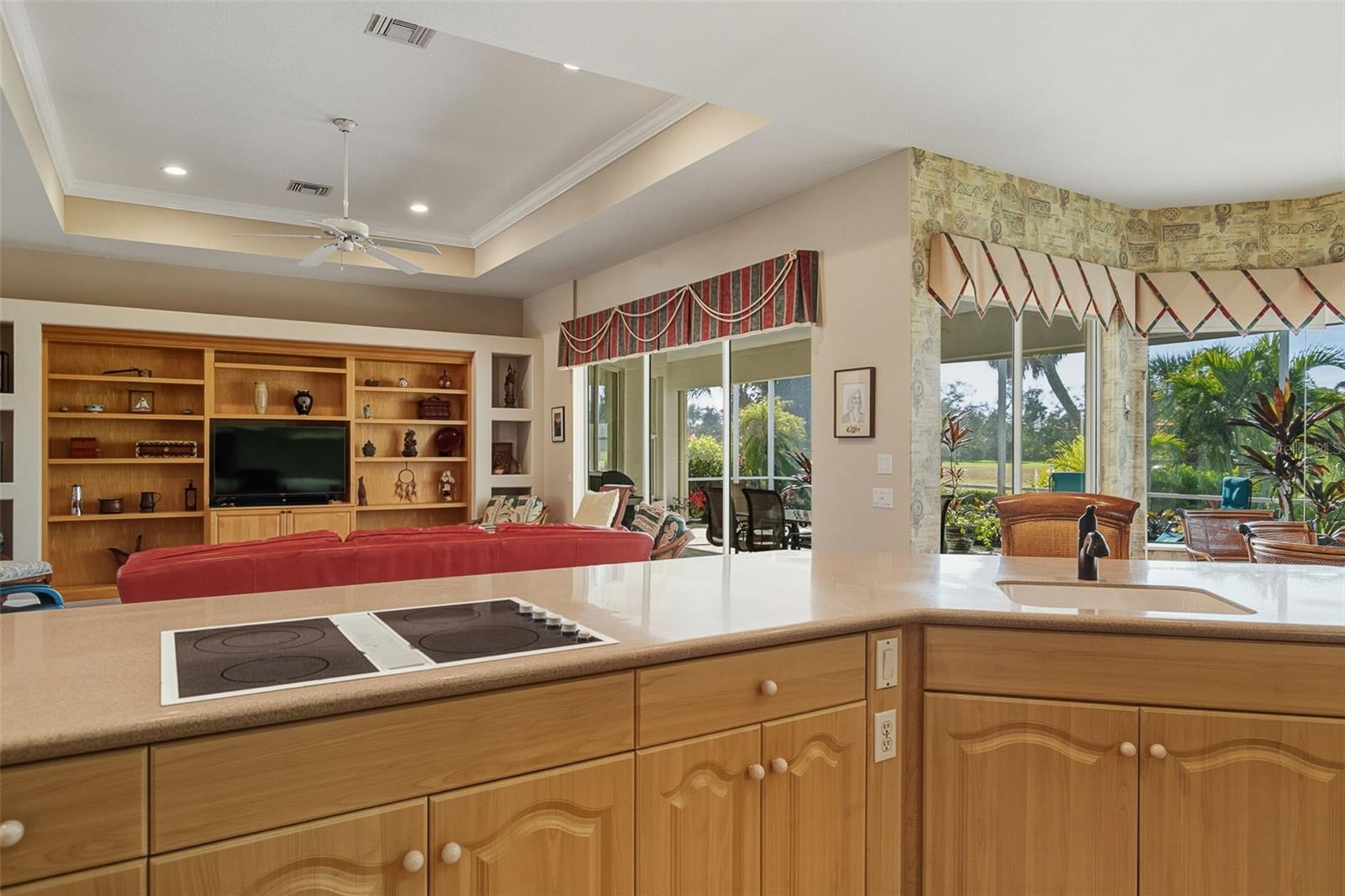 CALUSA LAKES - Residential