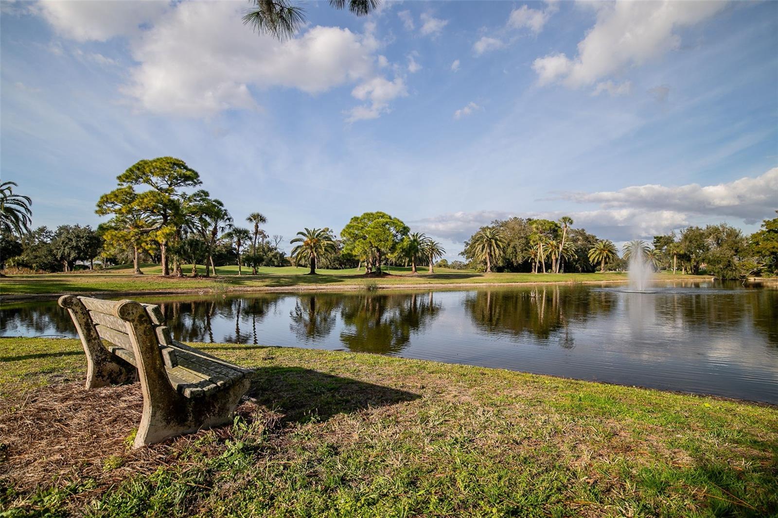 CALUSA LAKES - Residential