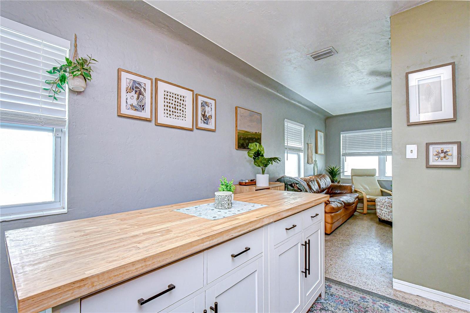 MELODYS HIGHLANDS - Residential