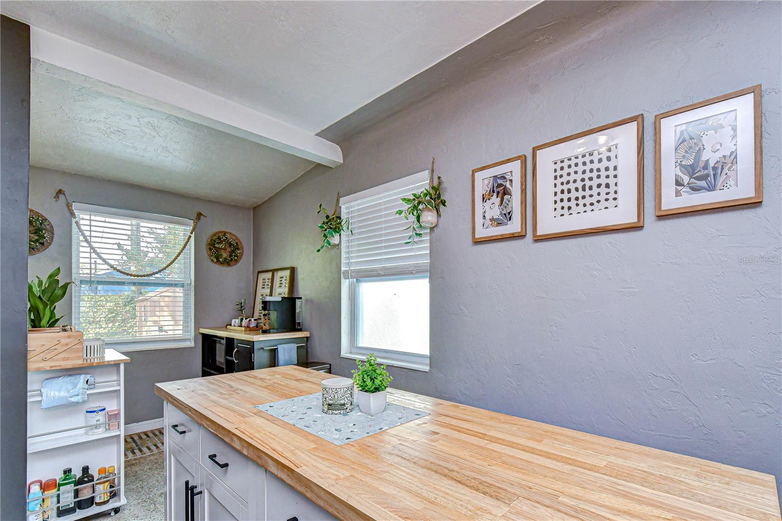 MELODYS HIGHLANDS - Residential