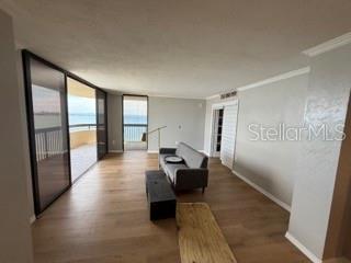 2413 BAYSHORE BOULEVARD 2001