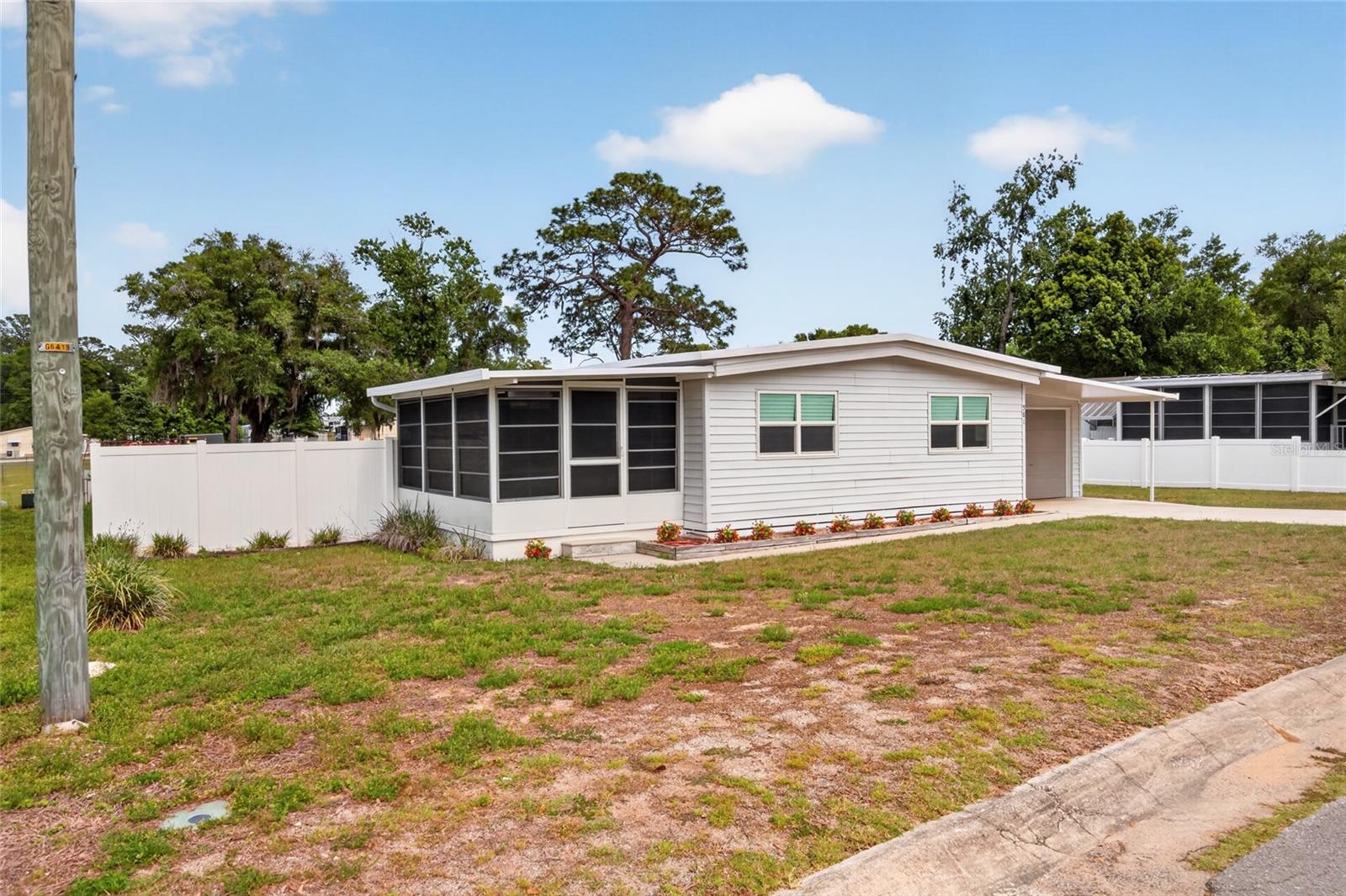 581 NE 64TH AVENUE