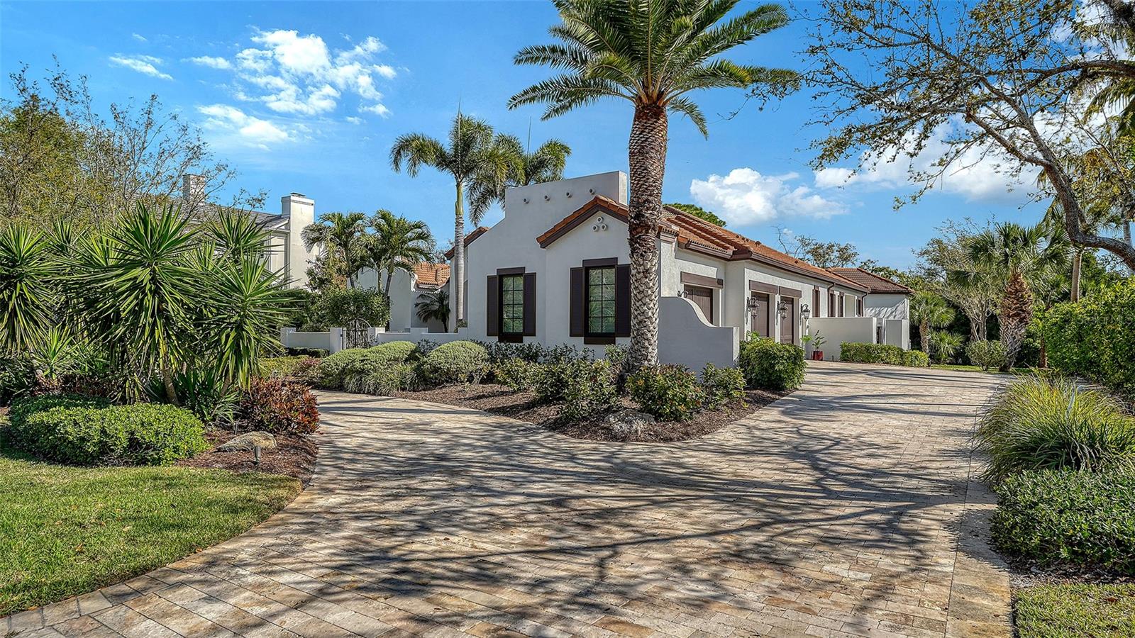 230 OSPREY POINT DRIVE