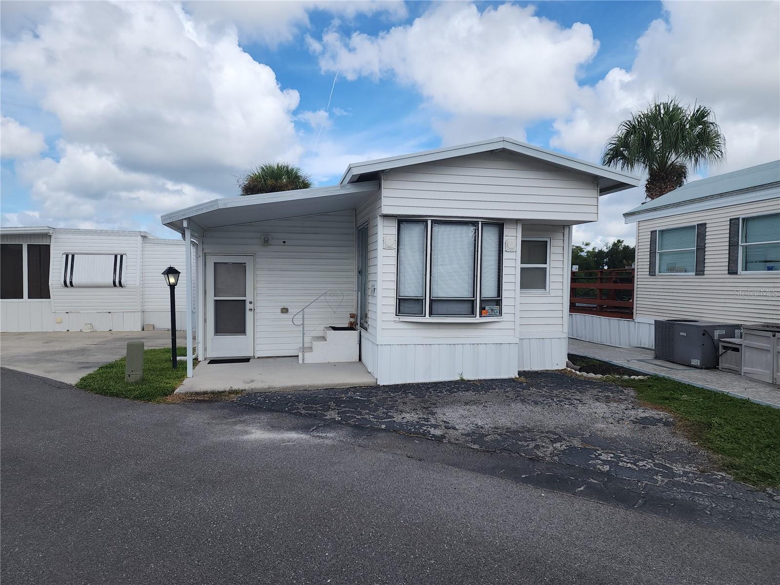 1674 UNIVERSITY PARKWAY 146