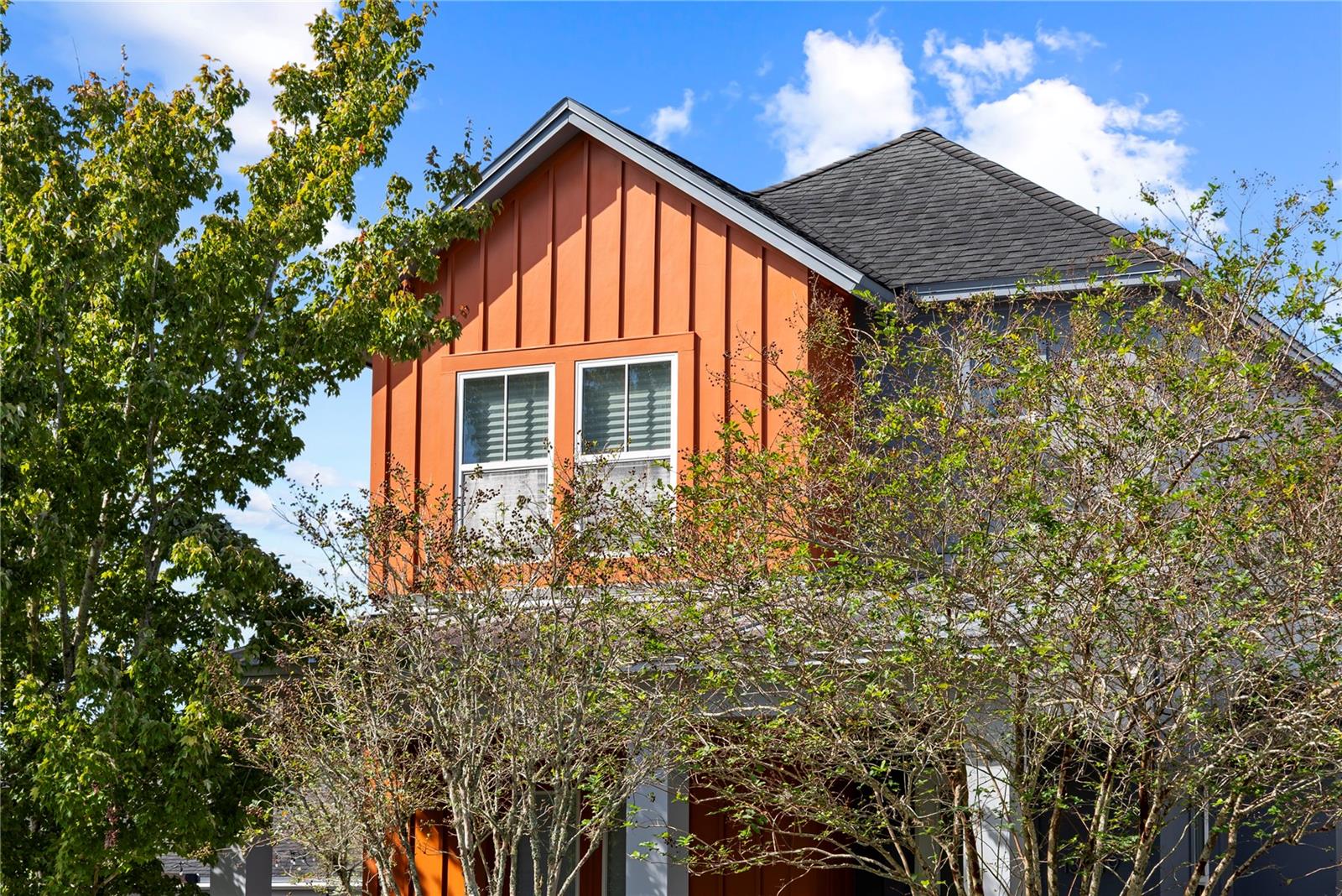 LAUREATE PARK - Residential