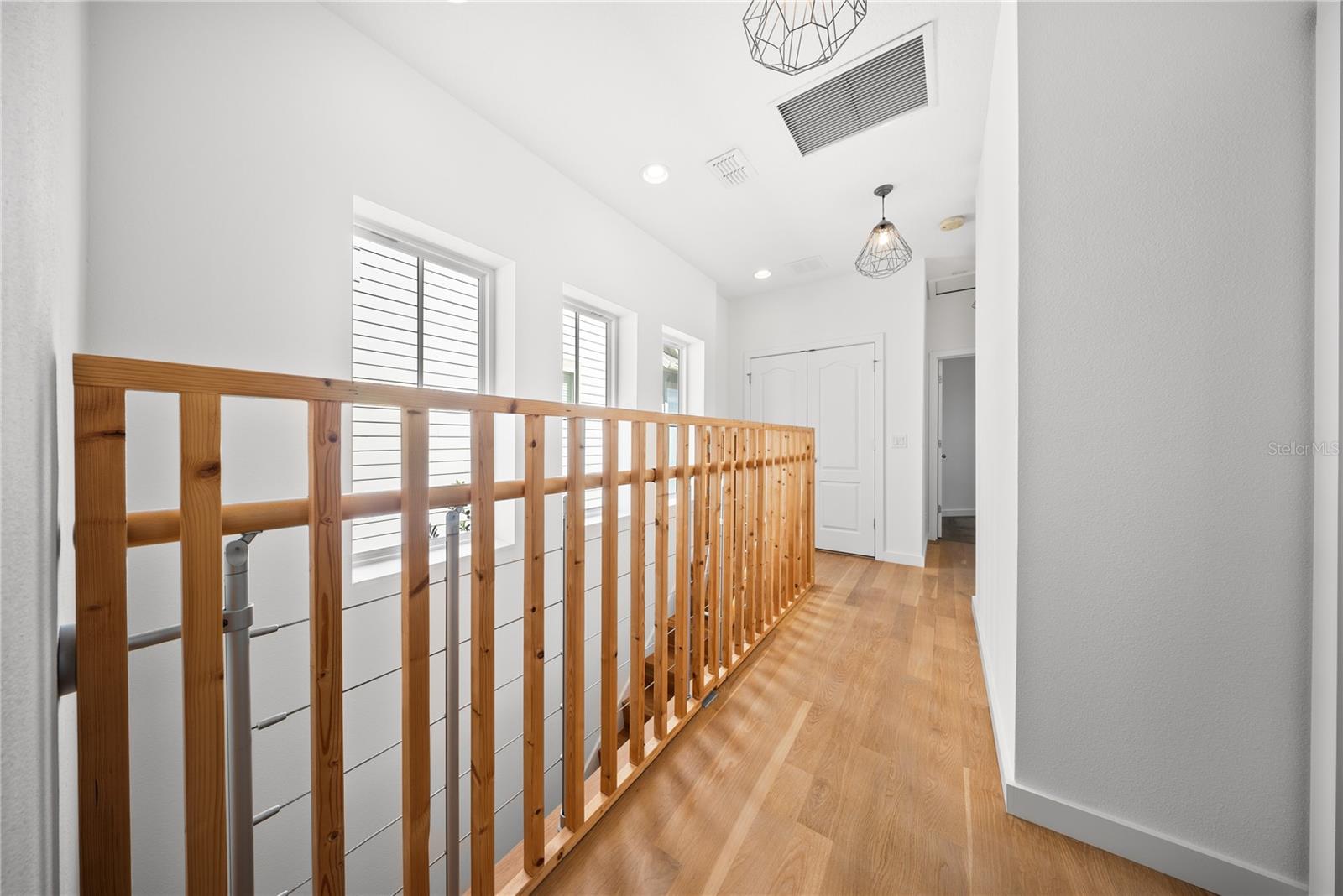 LAUREATE PARK - Residential