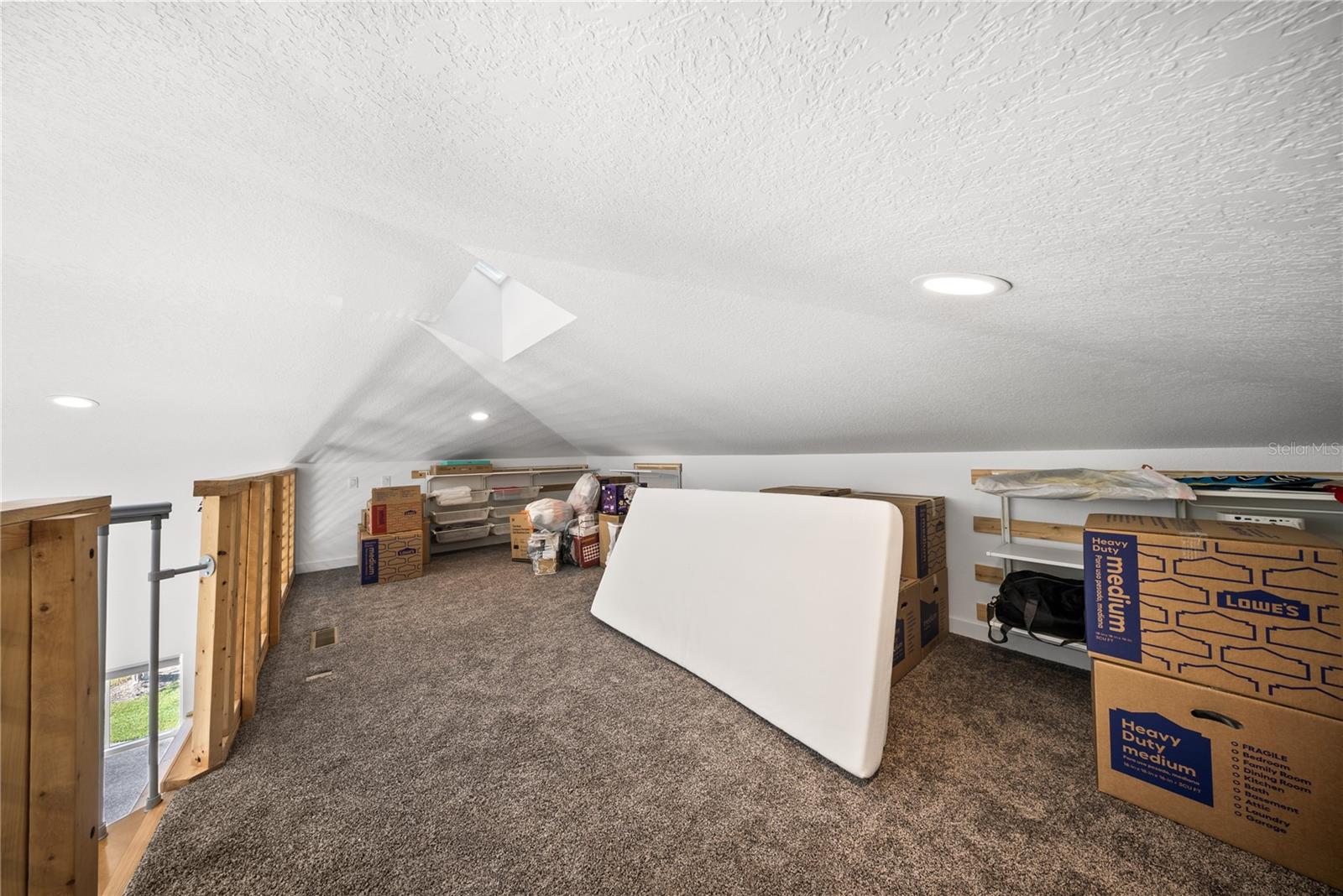 LAUREATE PARK - Residential