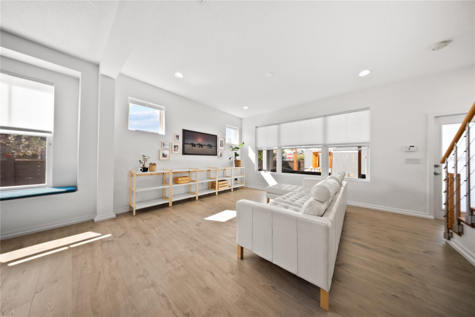 LAUREATE PARK - Residential