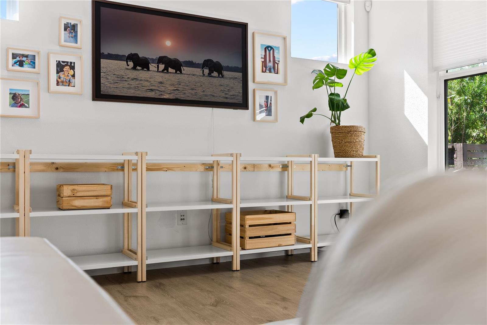 LAUREATE PARK - Residential