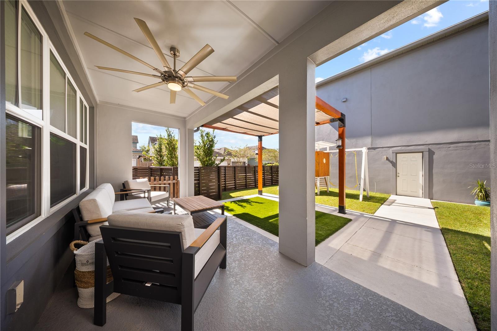 LAUREATE PARK - Residential