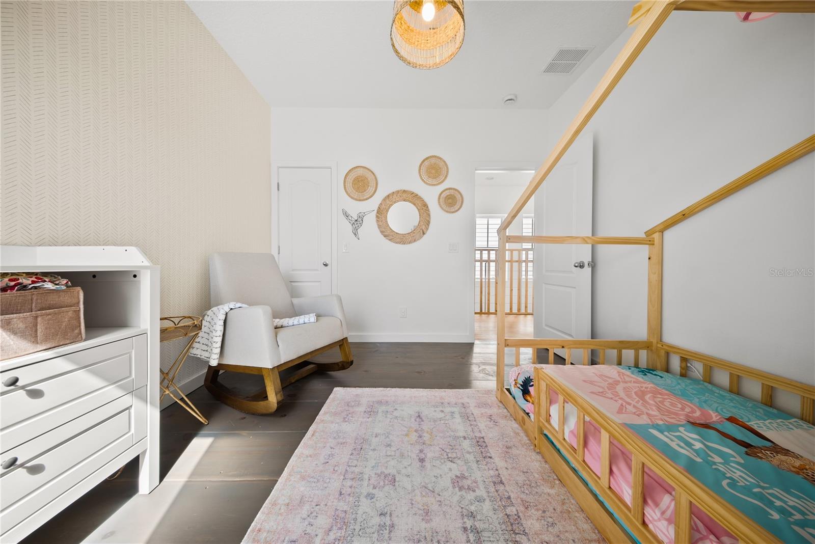 LAUREATE PARK - Residential