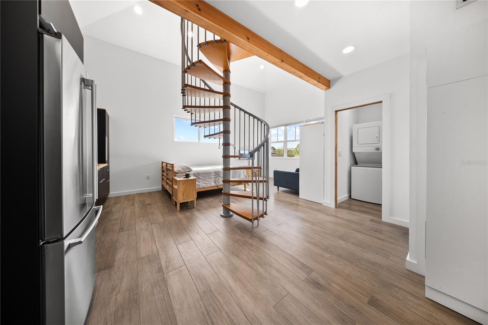 LAUREATE PARK - Residential