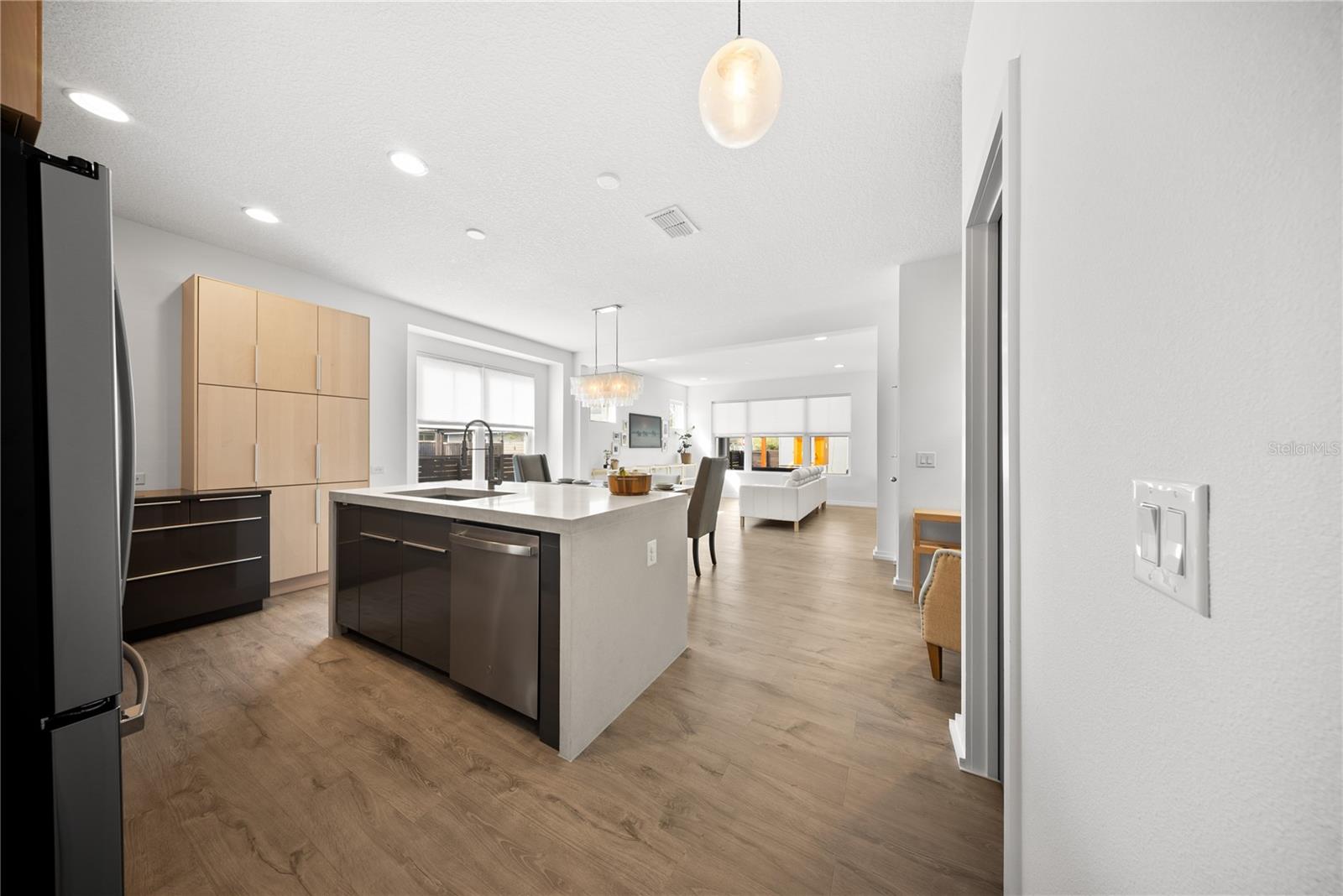 LAUREATE PARK - Residential