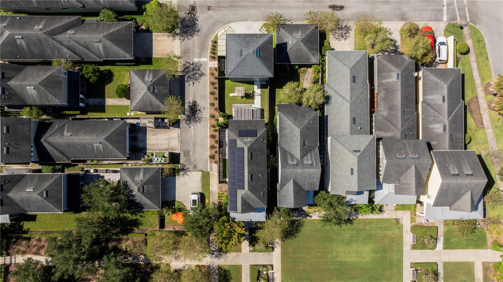 LAUREATE PARK - Residential