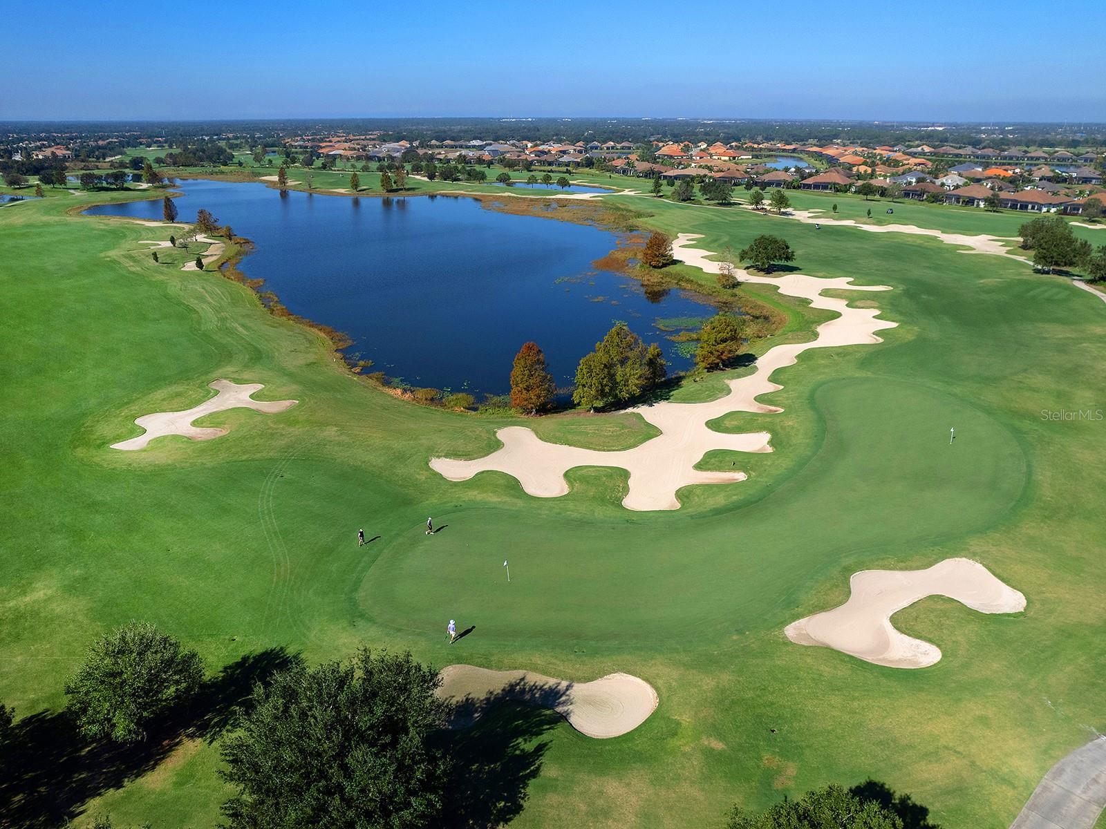 COUNTRY CLUB EAST - Residential