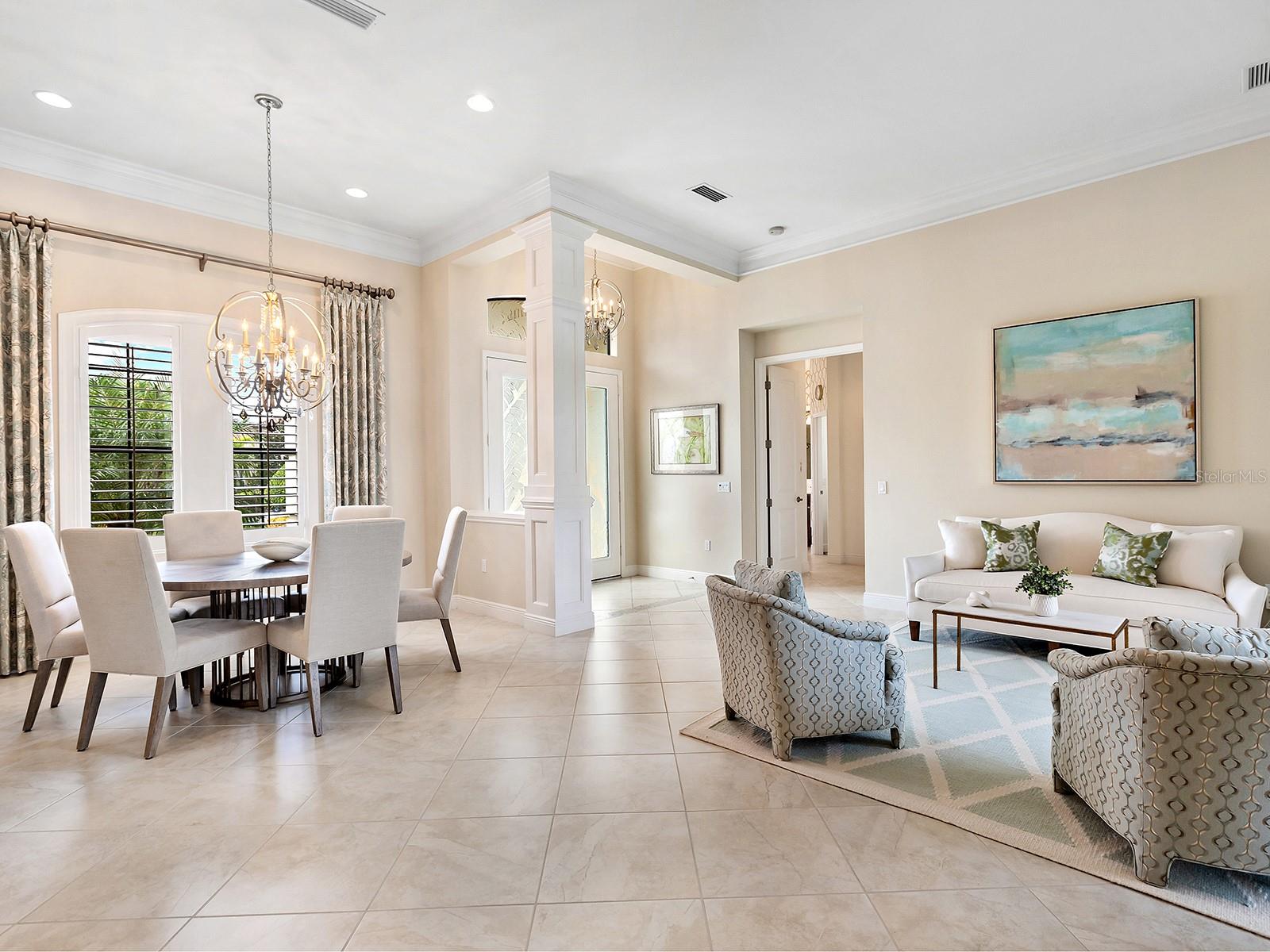 COUNTRY CLUB EAST - Residential