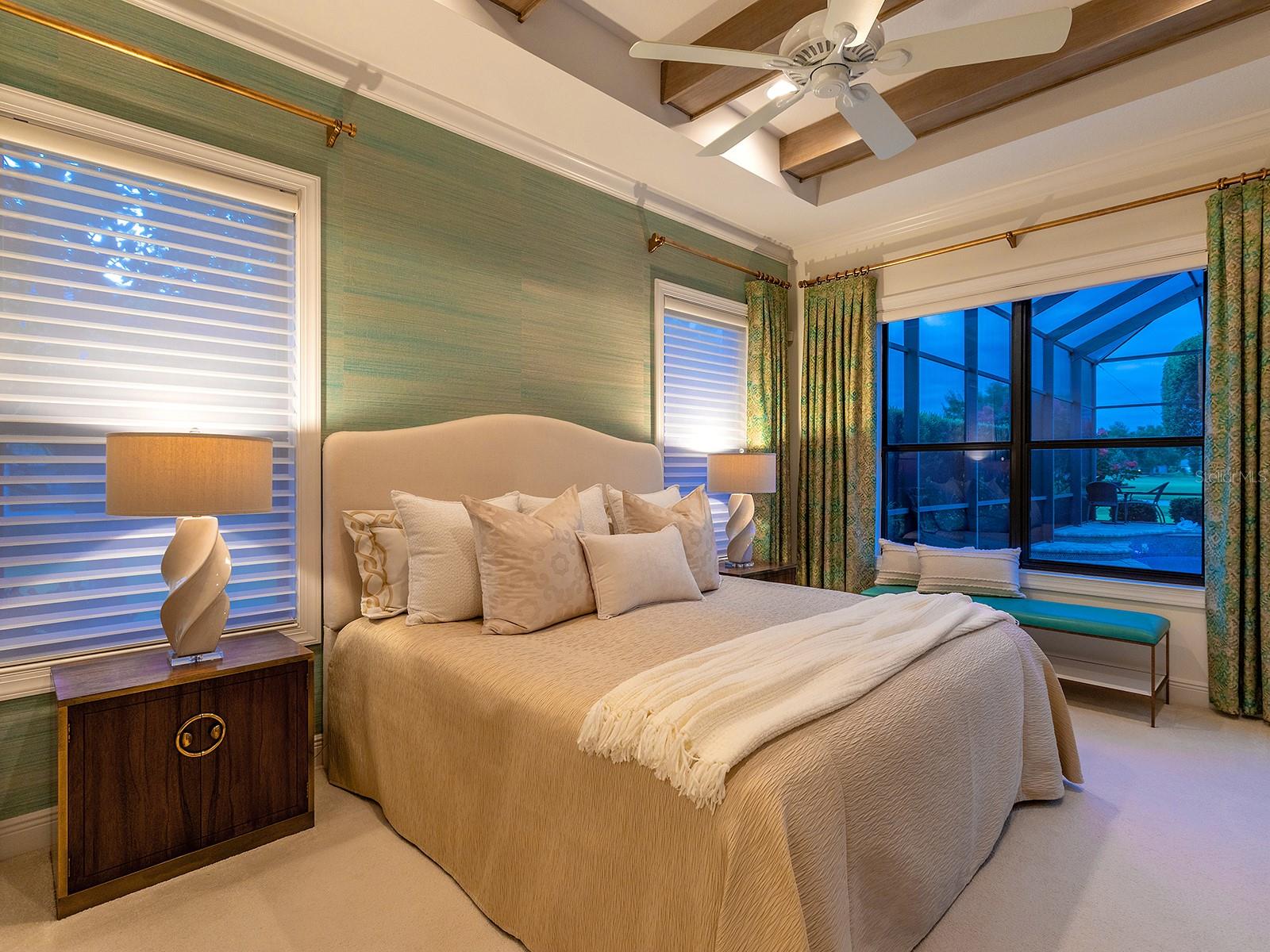 COUNTRY CLUB EAST - Residential