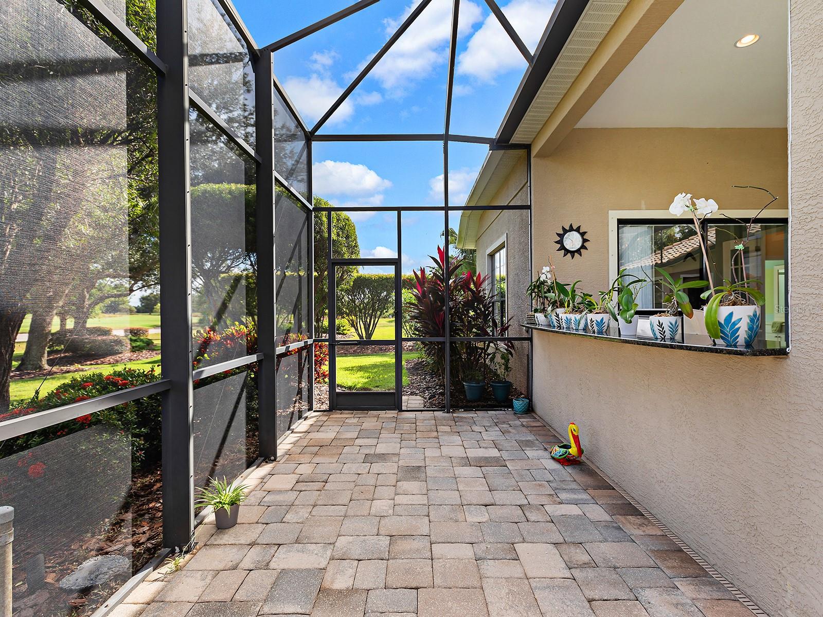 COUNTRY CLUB EAST - Residential