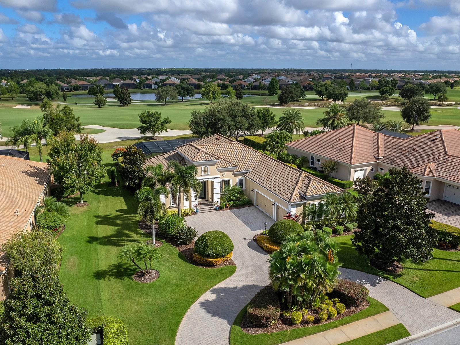 COUNTRY CLUB EAST - Residential