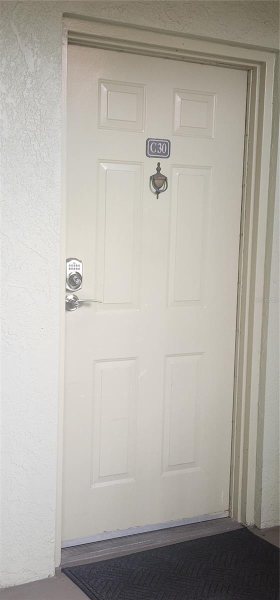 WANDER RESIDENCES OF TIERRA VERDE - Residential Lease