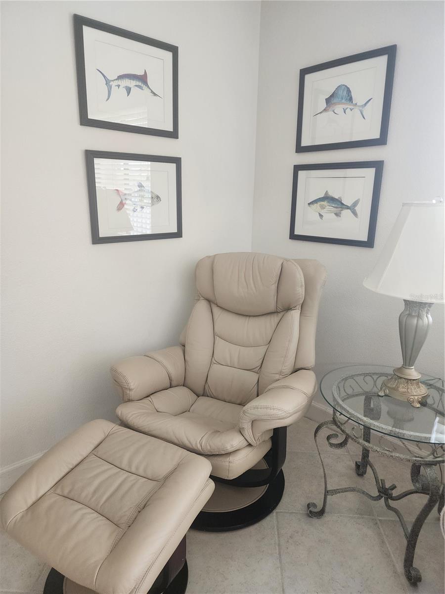 WANDER RESIDENCES OF TIERRA VERDE - Residential Lease