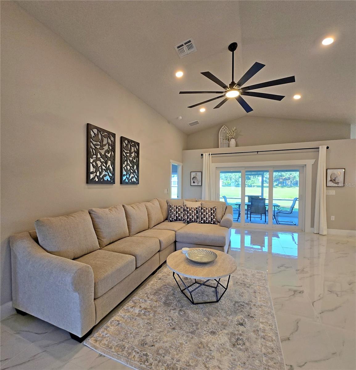 BLUE HERON GOLF & C C - Residential