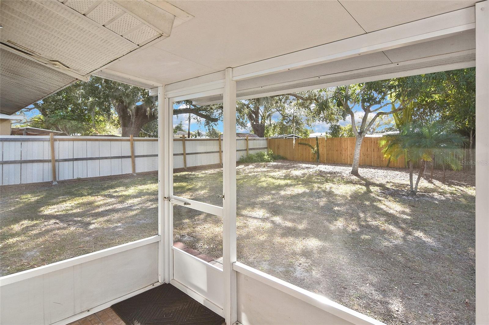 KENSINGTON PARK - Residential