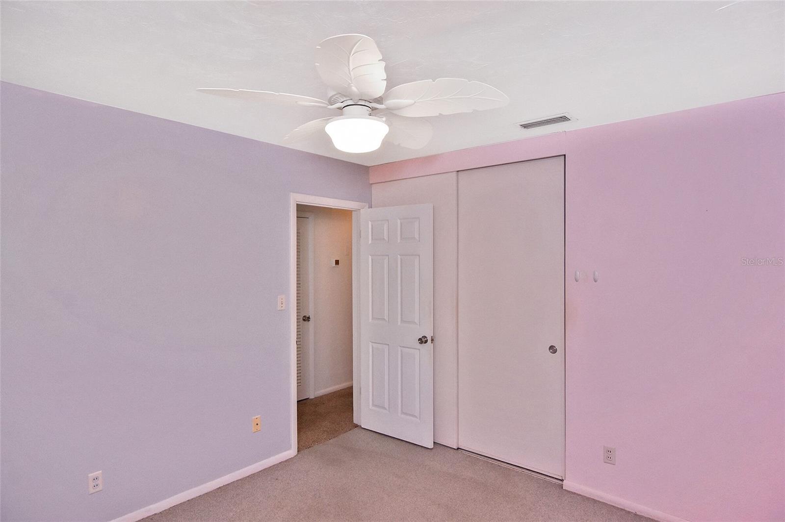 KENSINGTON PARK - Residential