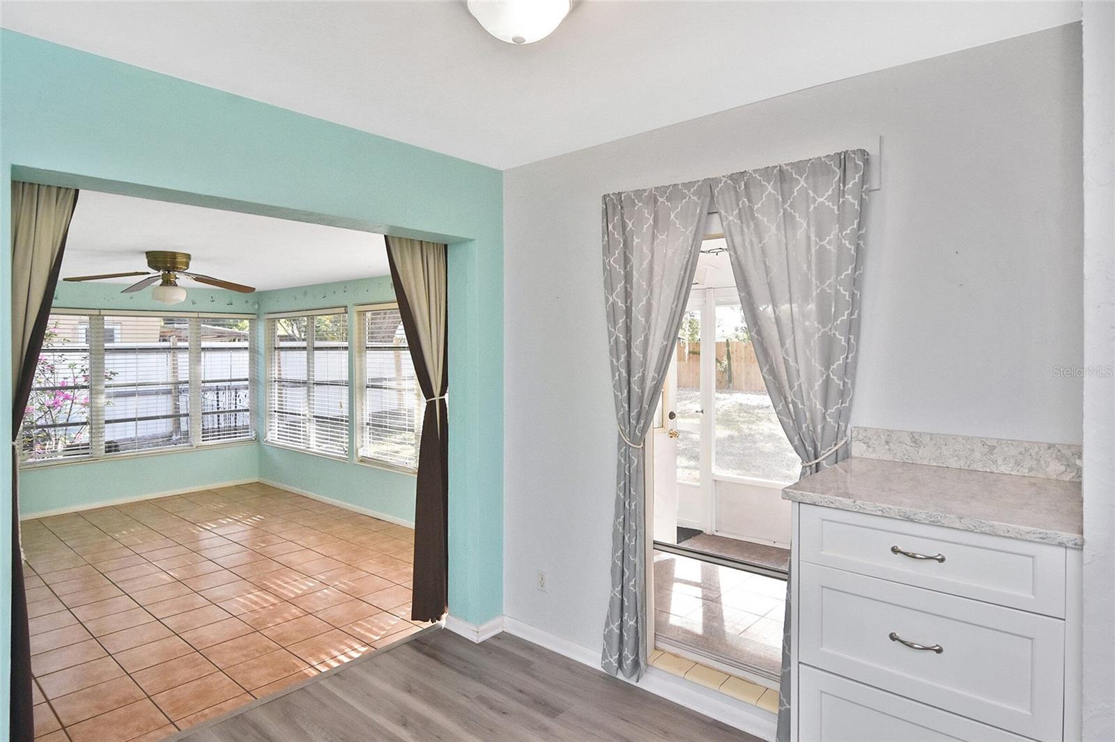 KENSINGTON PARK - Residential