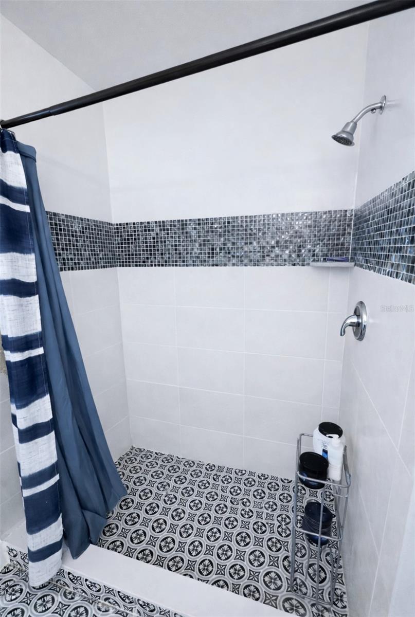 GINGER MILL PH 02 - Residential