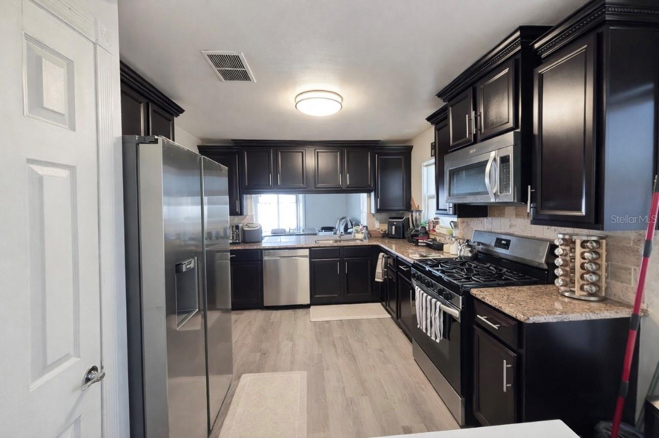 GINGER MILL PH 02 - Residential