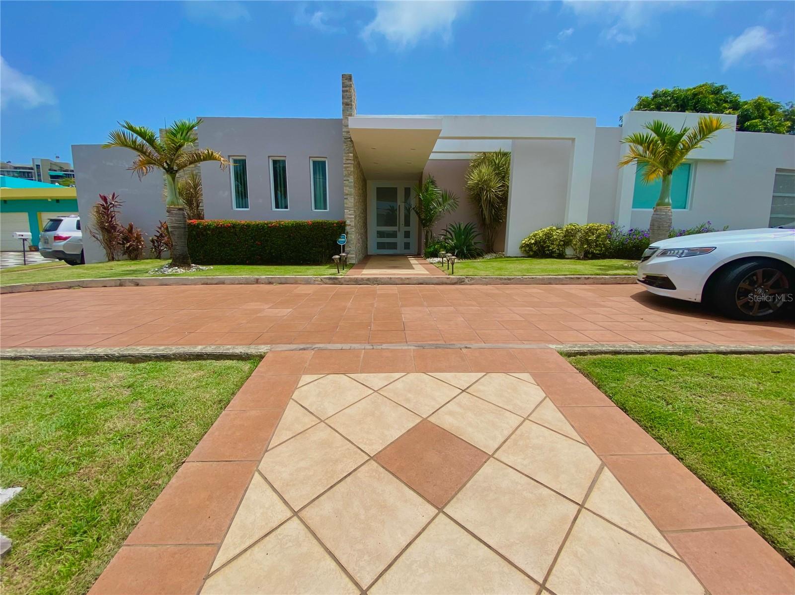 ADMINISTRACION VISTAMAR MARINA ESTE - Residential