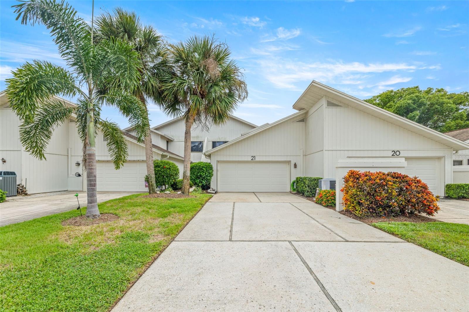 468 LAKEVIEW DRIVE 21