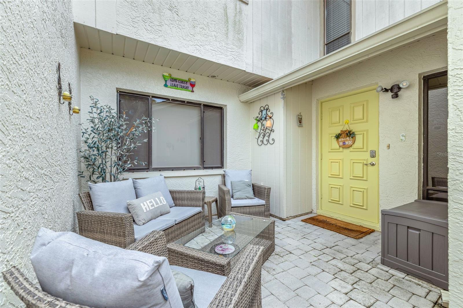 468 LAKEVIEW DRIVE 21