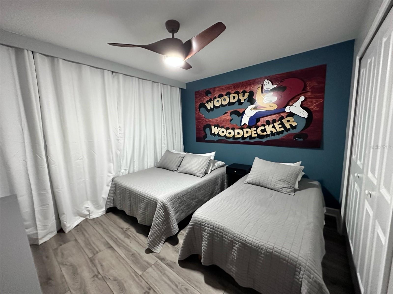 STOREY LAKE - Residential