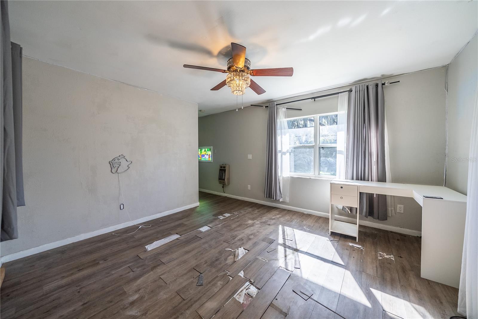 LAKE & FOREST CLUB - Residential