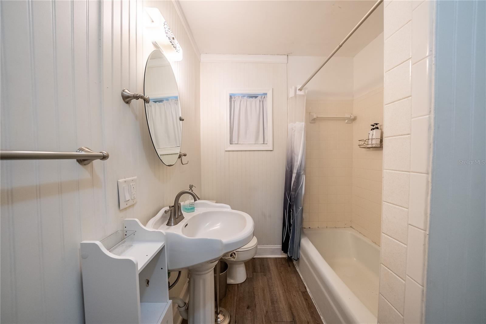 LAKE & FOREST CLUB - Residential