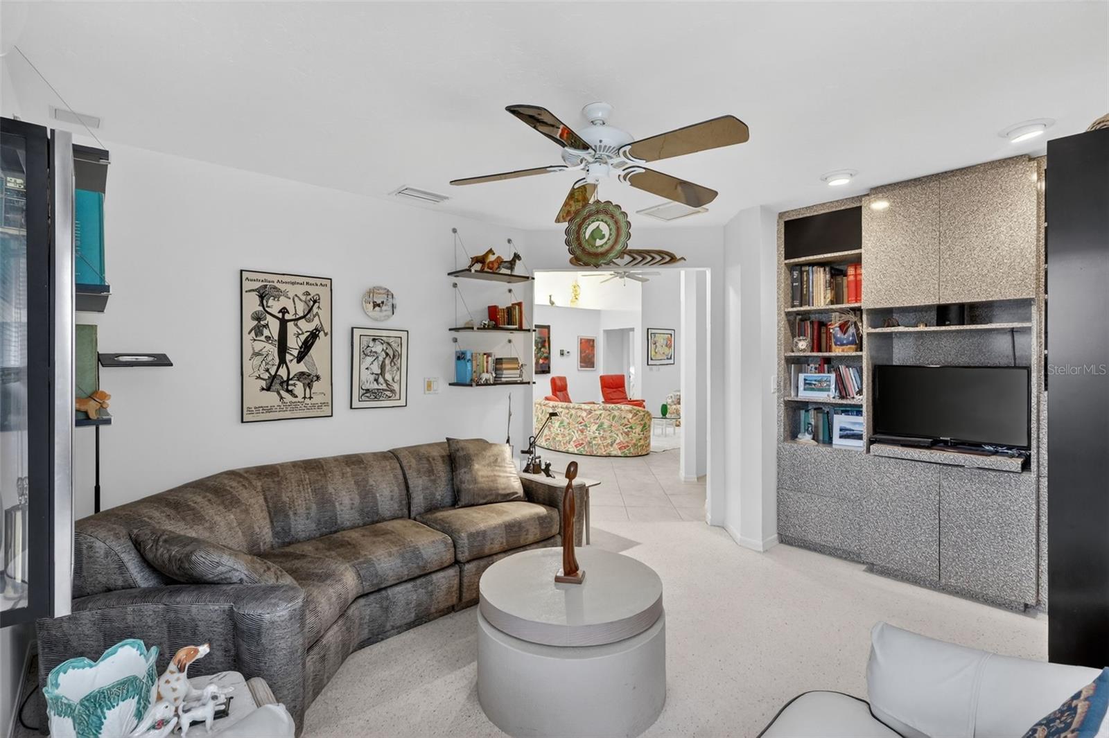 VILLAS AT EAGLES POINT - Residential