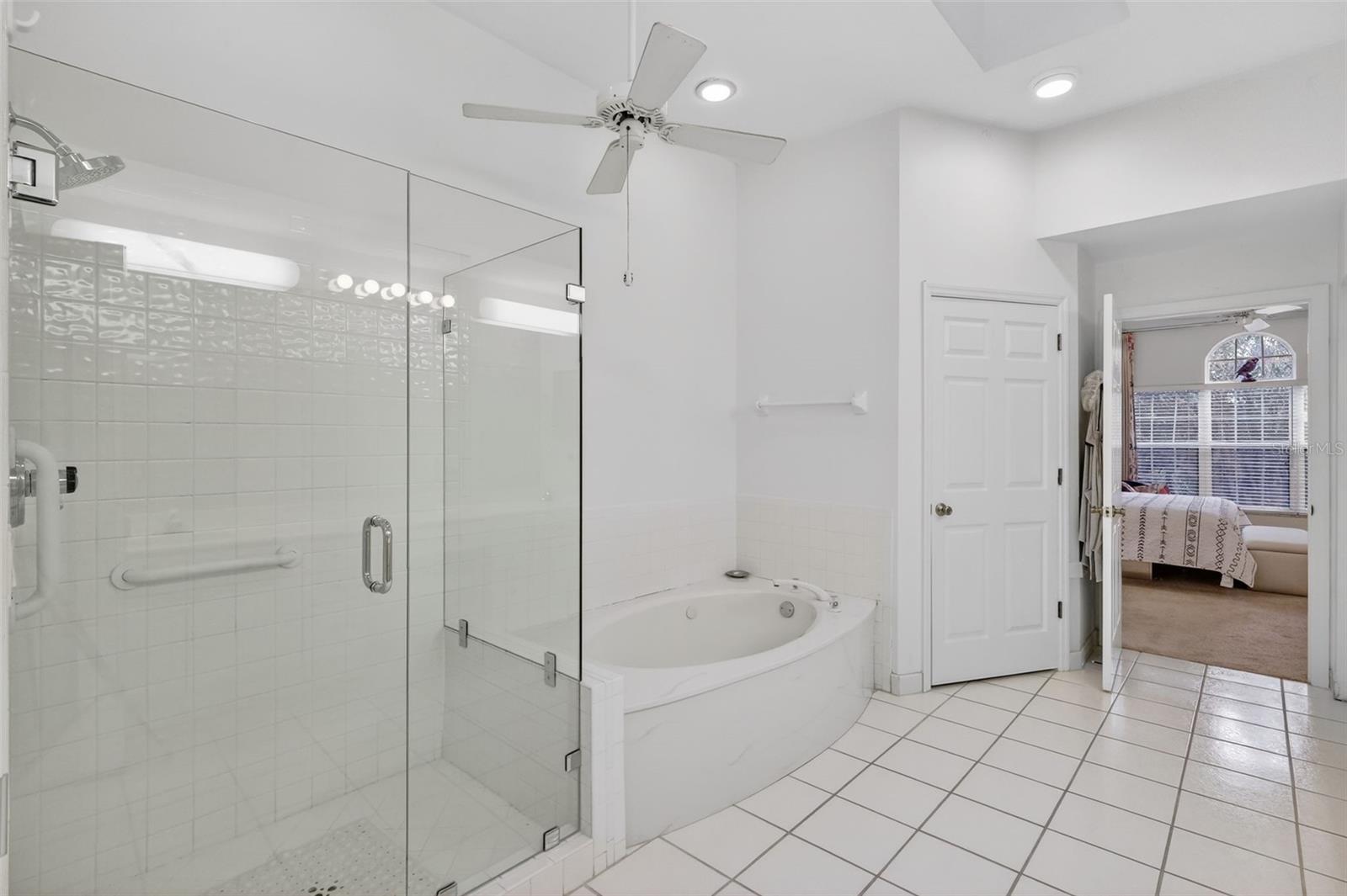 VILLAS AT EAGLES POINT - Residential